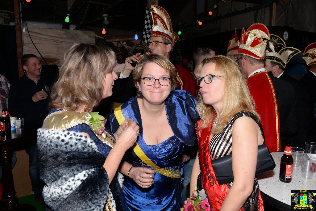 ../Images/Verrassingsfeest Mechanicus en Privileged 059.jpg